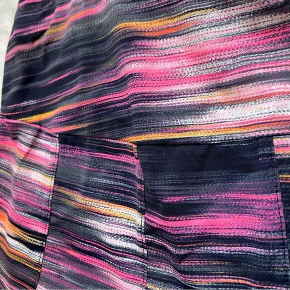Tail Pink Gray White Geo Design Tennis Skorts Size XS - Picture 5 of 8